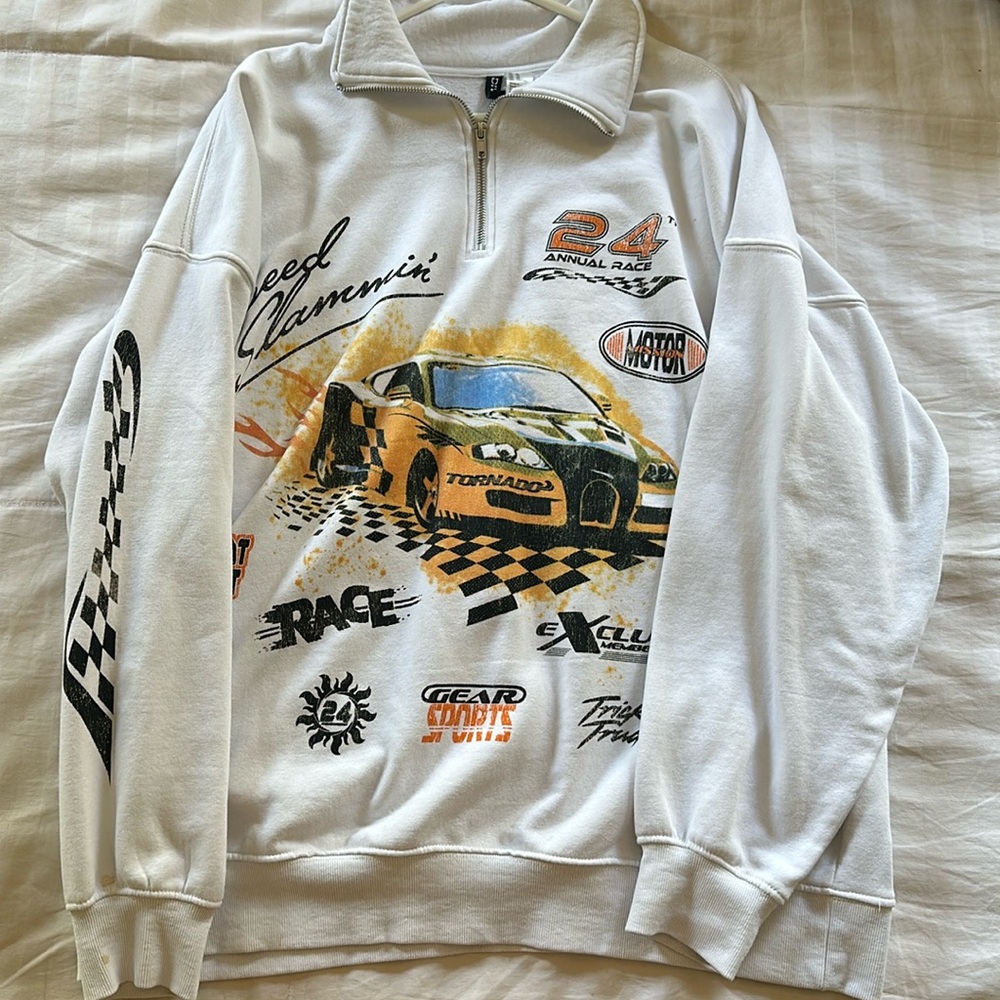 Oversized Quarter Zip Graphic Sweater- XL